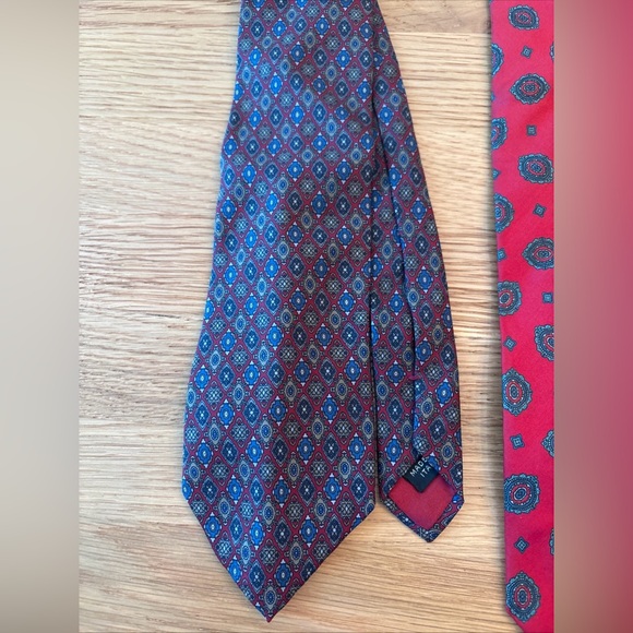 Men's Vintage LANVIN Italy Red Ties 100% Silk (2)‎ - Picture 2 of 6